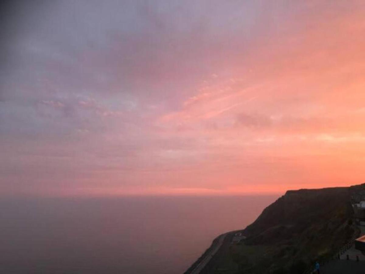 Seascape - Fantastic Location With Sea Views! Scarborough Dış mekan fotoğraf